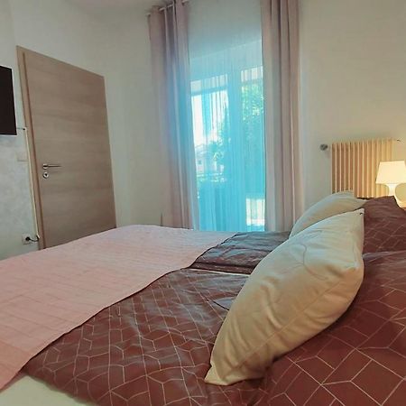 Apartments Lidija Umag Eksteriør billede