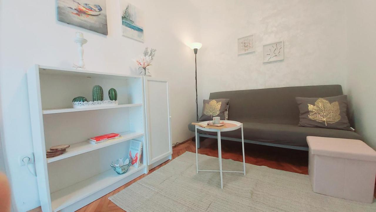 Apartments Lidija Umag Eksteriør billede